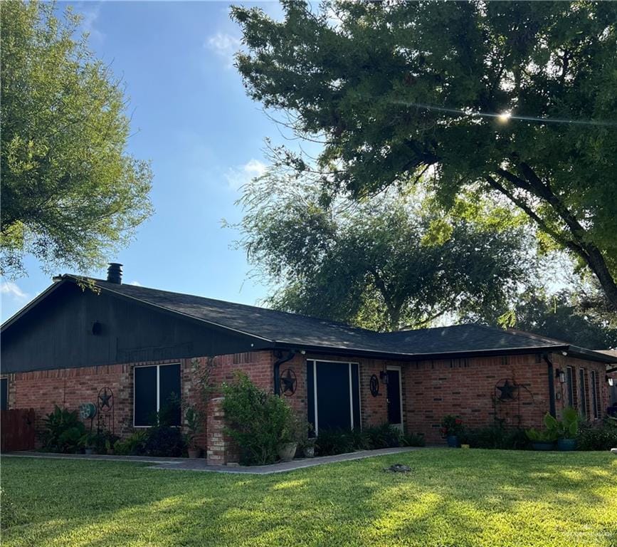 107 E Camellia Ave, Mcallen, TX 78501 - photo 2