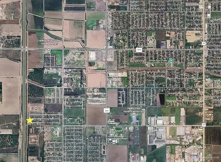 1504 Las Palmas Ave, Hidalgo, TX 78557