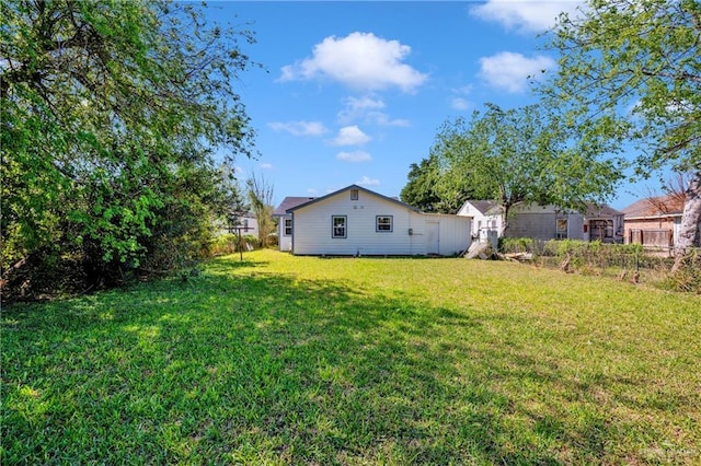 517 E Jones Ave, Pharr, TX 78577 - view of yard