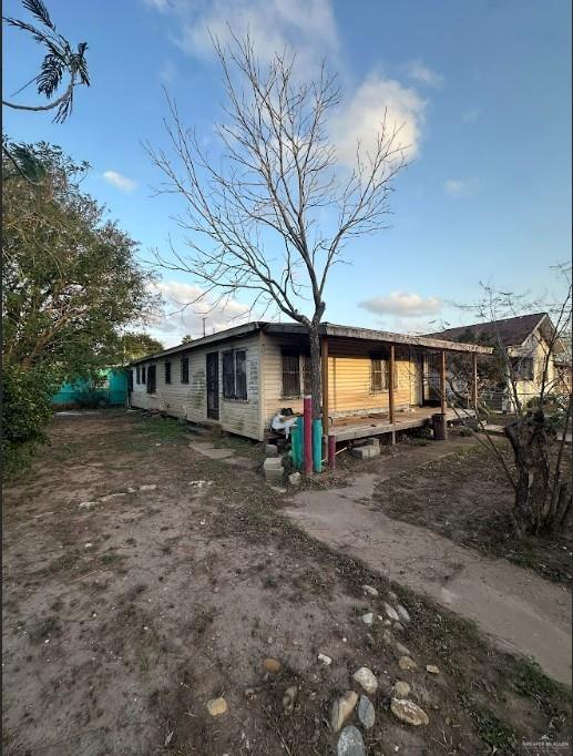 428 S Virginia Ave, Mercedes, TX 78570 - photo 2