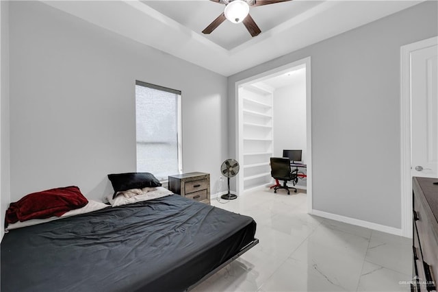 bedroom with ceiling fan