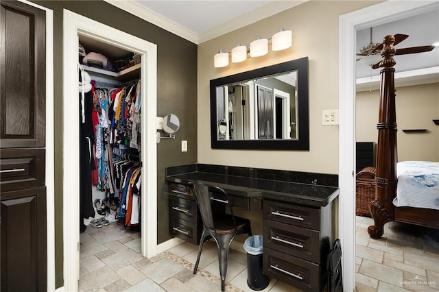 bathroom with ornamental molding