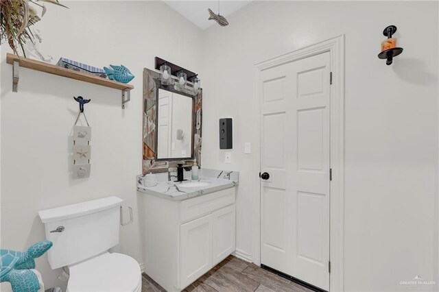 308 N Holland Ave, Mission, TX 78572 - half bath with toilet and vanity