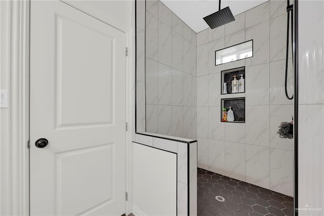 308 N Holland Ave, Mission, TX 78572 - full bath featuring walk in shower