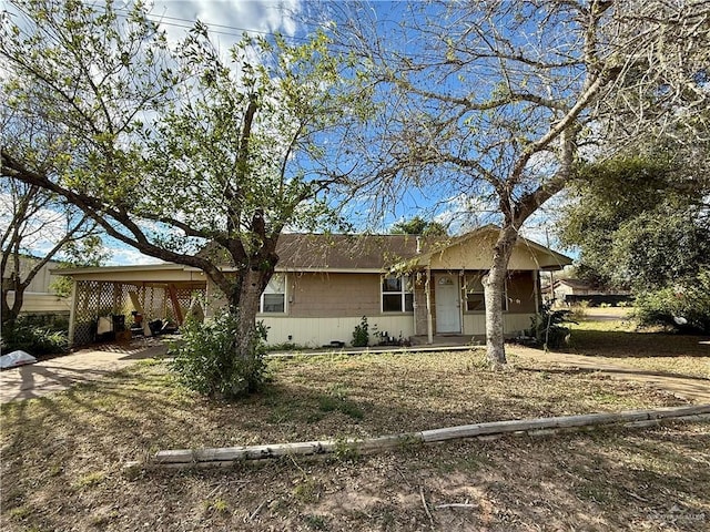 711 Marcos Hinojosa Ave, Hebbronville TX, 78361, 3 bedrooms, 1 bath house for sale