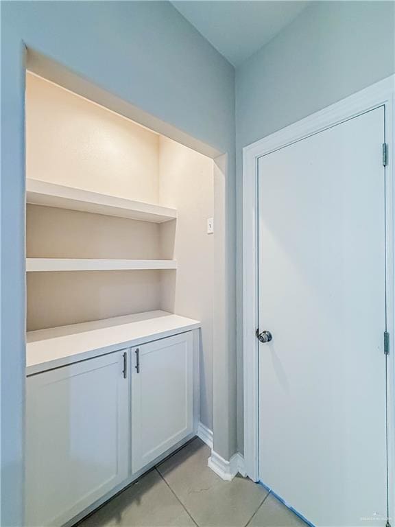 2817 Bluebird Ave, Mcallen, TX 78504 - view of closet