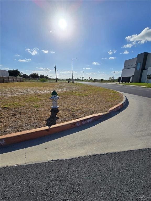 2630 S 43rd Ln, Mcallen, TX 78503 - photo 2