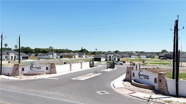 8101 N 50th St, Mcallen, TX 78504