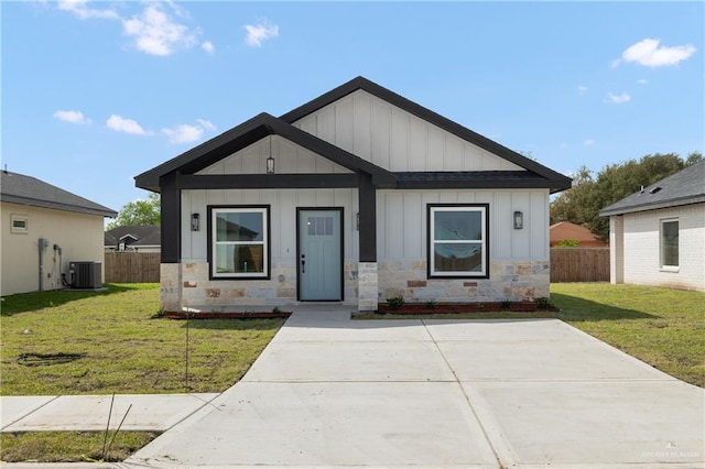 2004 Trinity St, Donna, TX 78537 - photo 1
