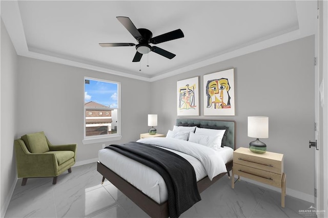 bedroom with ceiling fan