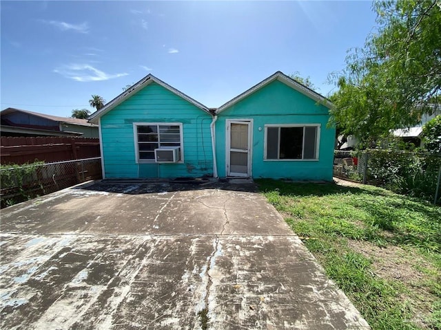 705 N Illinois Ave, Weslaco, TX 78596 - photo 1