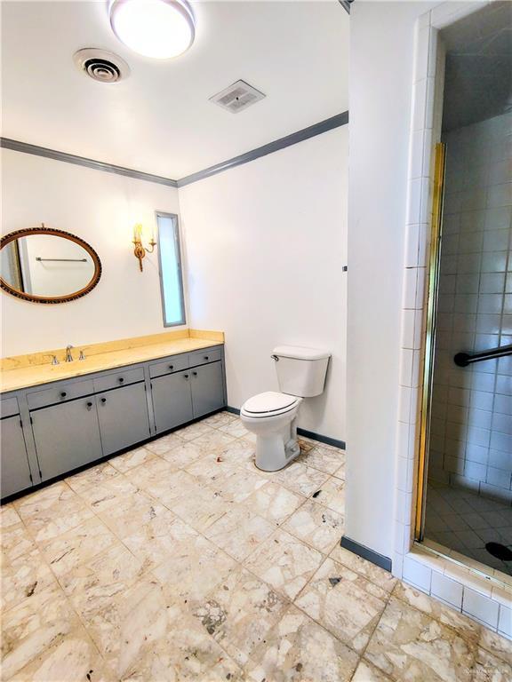 2416 S 2nd St, Mcallen, TX 78503 - photo 17