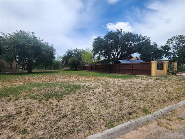 808 Rankin St, Mission, TX 78572
