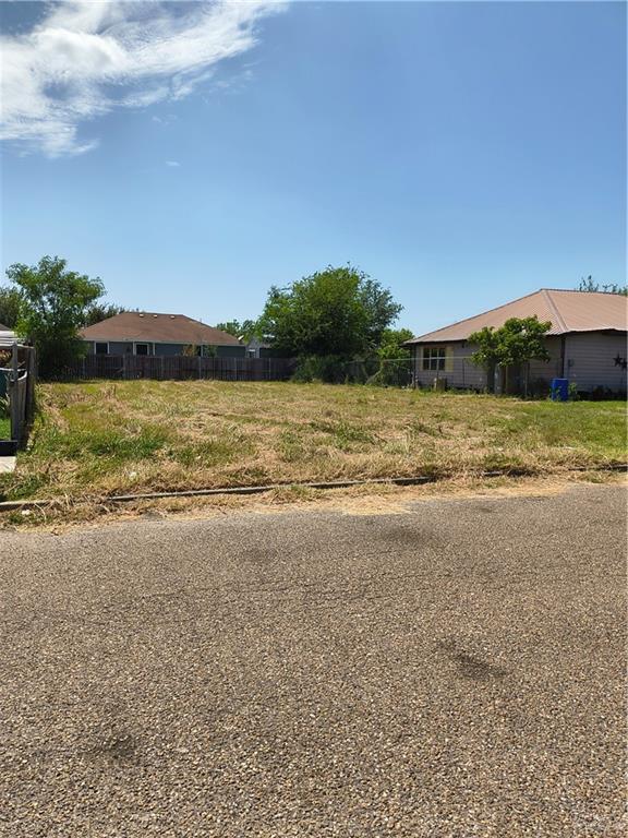 7906 Norma St, Pharr, TX 78577 - photo 2