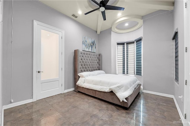 bedroom featuring ceiling fan