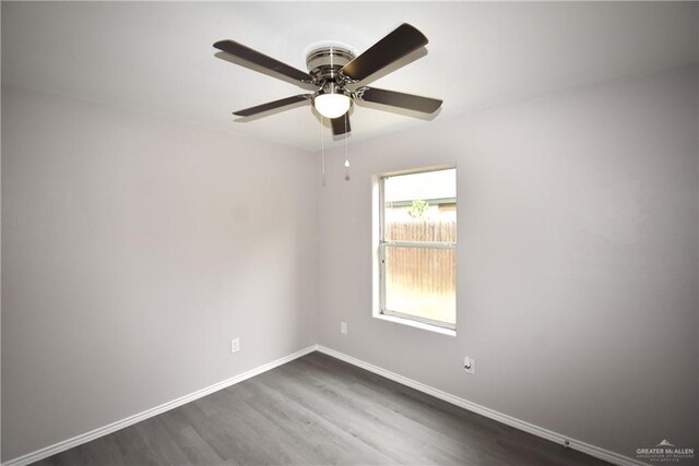 2816 N 40th St, Mcallen, TX 78501 - unfurnished room featuring dark wood finished floors, a ceiling fan, and baseboards