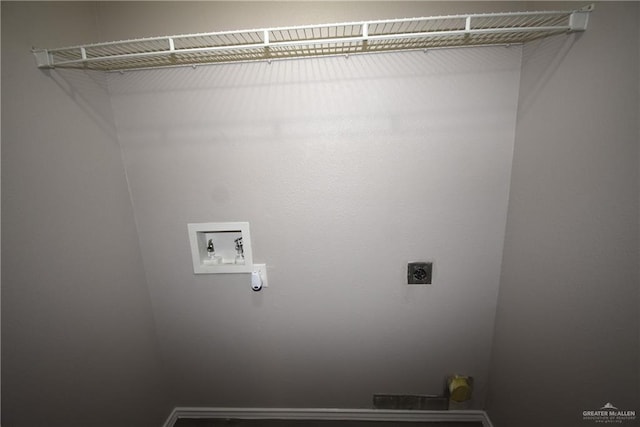 2816 N 40th St, Mcallen, TX 78501 - washroom with hookup for an electric dryer and hookup for a washing machine