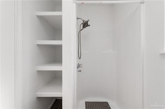 20538 Rio Rancho Rd, Harlingen, TX 78552 - view of closet
