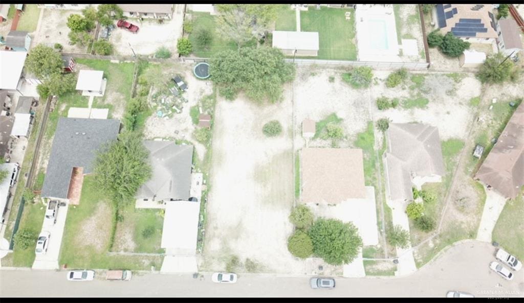 2405 Kim Marie Ave, Mission, TX 78574 - photo 2
