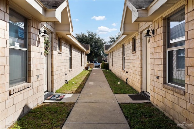 1208 S Diplomat Dr, Pharr, TX 78577 - photo 1