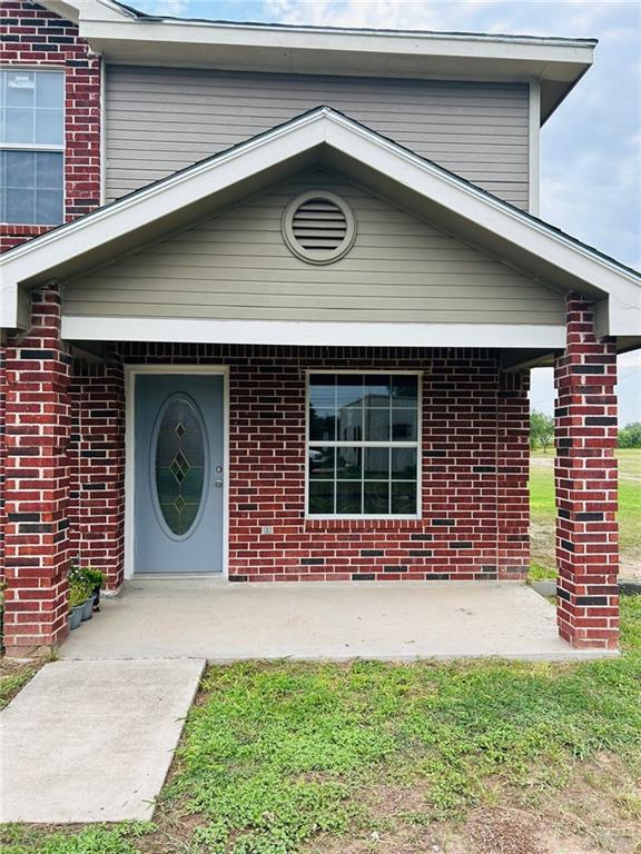 324 Estela St, Rio Grande City, TX 78582 - photo 6