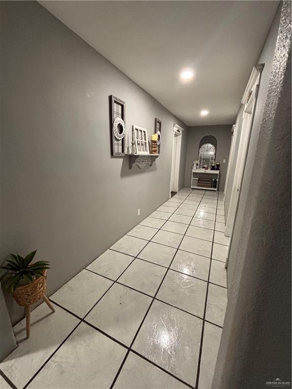 858 S La Homa Rd S, Mission, TX 78573 - hall featuring light tile patterned floors