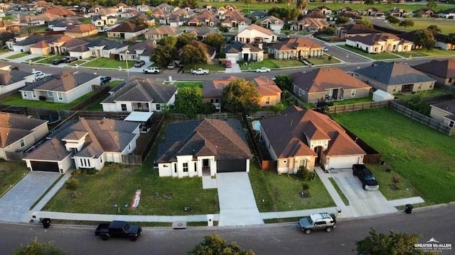 birds eye view of property featuring a residential view