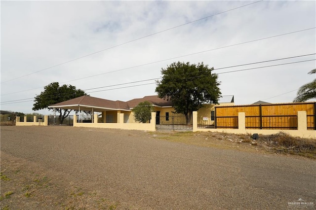 view of front of home