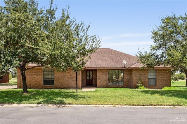 305 Ashley Dr, Pharr, TX 78577 - photo 1