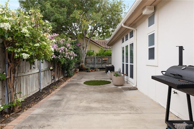 view of patio featuring grilling area