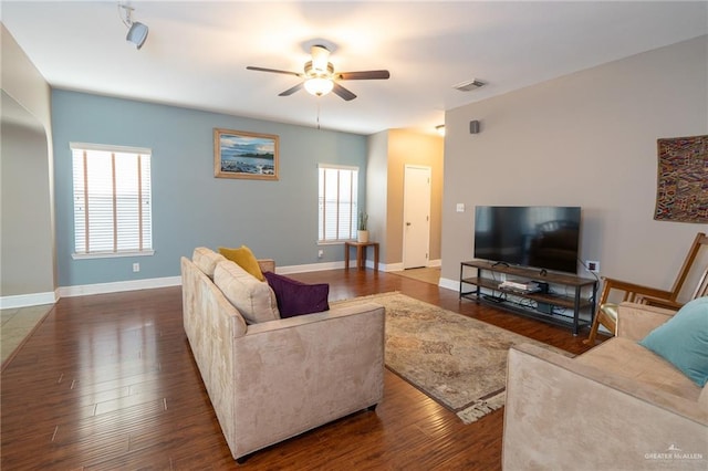 1918 Linsay Blvd, Edinburg, TX 78539 - photo 3