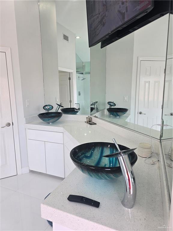 6503 Fountain Way S, Padre Island, TX 78597
