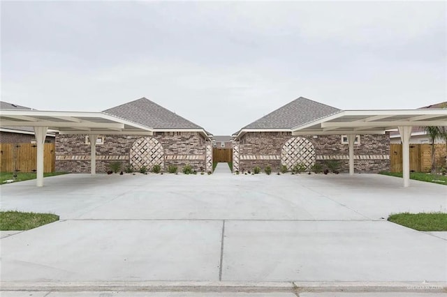 2805 E Garfield Ave, Alton, TX 78573 - view of patio featuring fence