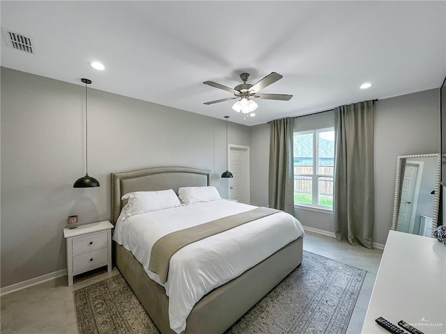 bedroom featuring ceiling fan