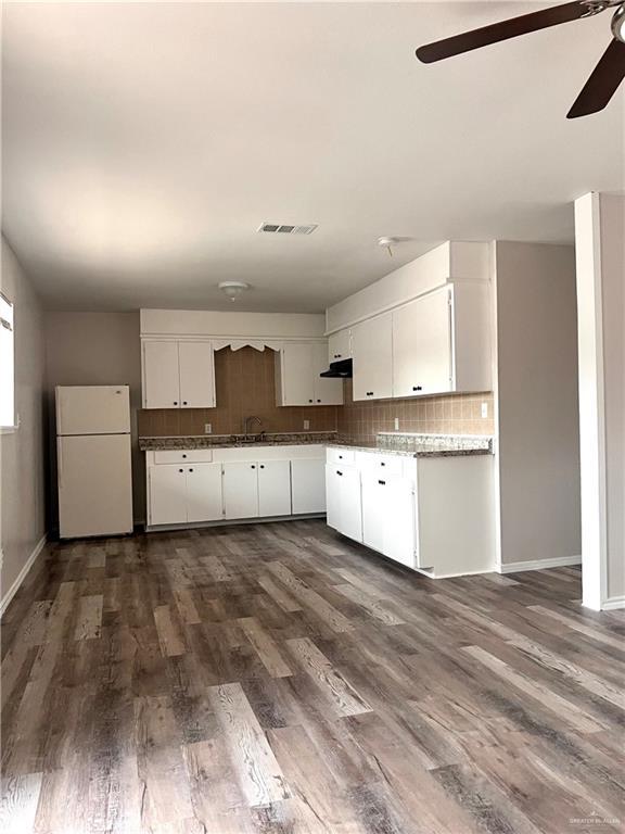 1410 S Alamo Rd, Alamo, TX 78516 - photo 4