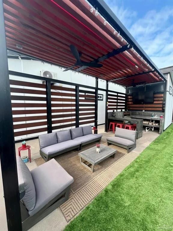 106 W Acapulco St, South Padre Island, TX 78597