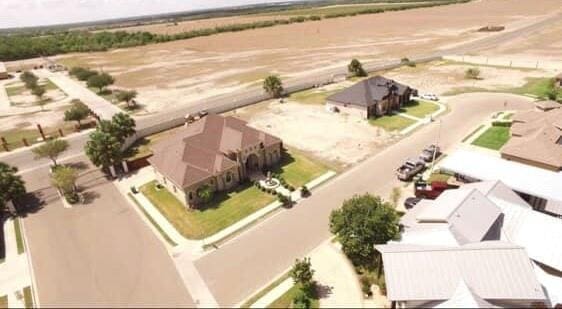 503 W River Valley St W, Rio Grande City, TX 78582 - photo 3