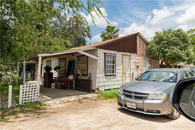 view of home's exterior