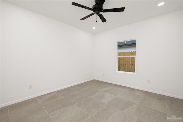 empty room featuring baseboards, a ceiling fan, and recessed lighting