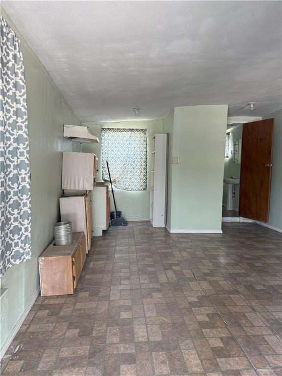 353 E Dicker Dr E, Pharr, TX 78577 - photo 10