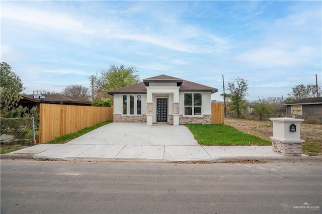 view of front of home