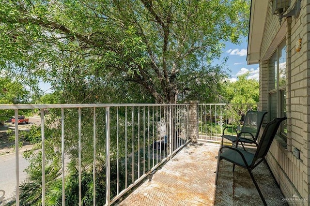 3301 Princeton Ave, Mcallen, TX 78504 - view of balcony