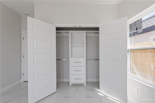 2208 Zinnia St, Weslaco, TX 78599 - view of closet
