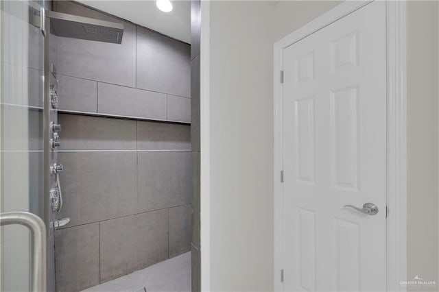 bathroom featuring walk in shower