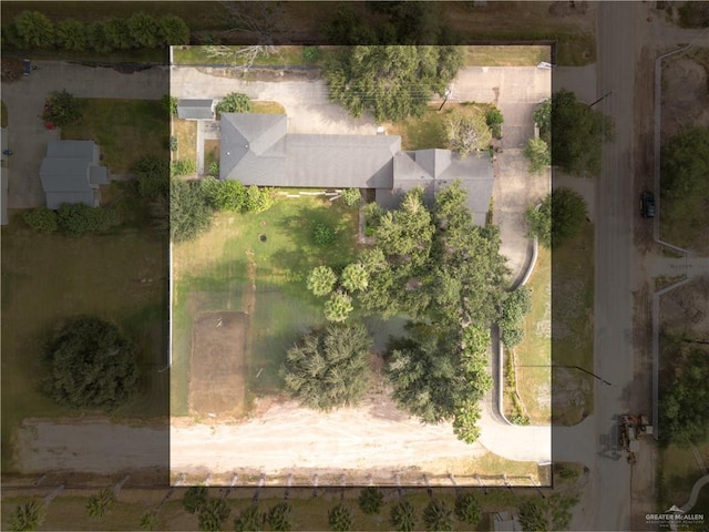 415 S Glasscock Blvd, Mission, TX 78573 - drone / aerial view