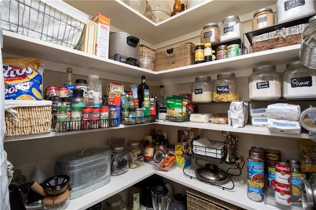 14616 Kurth Cv, Mcallen, TX 78504 - view of pantry