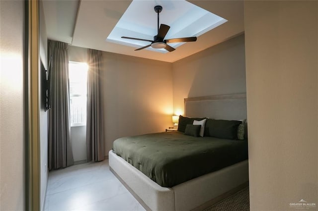 2511 Wisteria St, Mission, TX 78574 - bedroom with a skylight, ceiling fan, and a raised ceiling