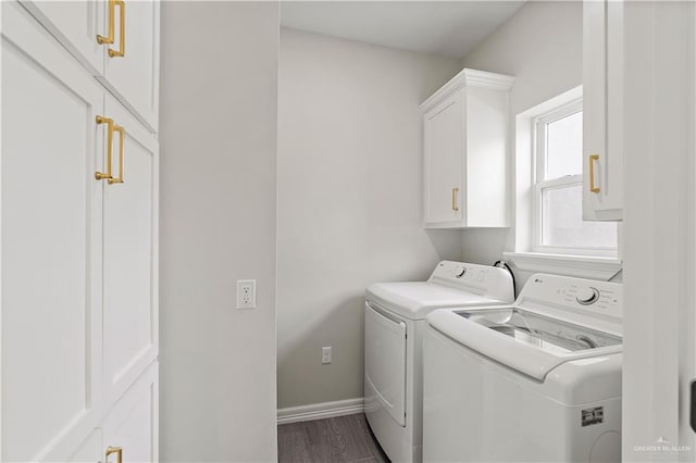 5516 N Crown Pt, Pharr, TX 78577 - bathroom with a marble finish shower, toilet, vanity, and recessed lighting