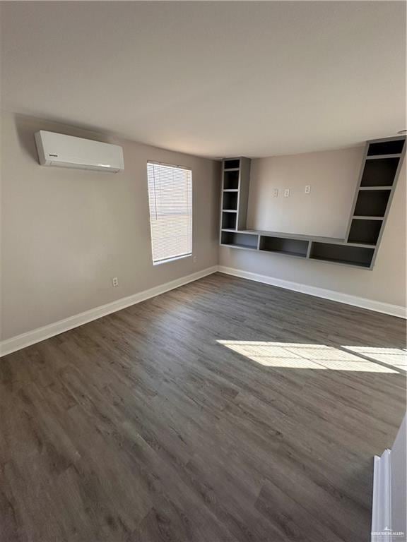 2804 Buena Vida St, Mission, TX 78574 - photo 4