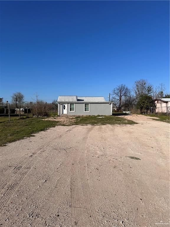 2804 Buena Vida St, Mission, TX 78574 - photo 1